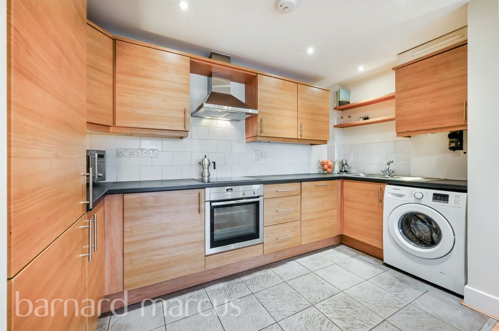 Property photo 3 of 8