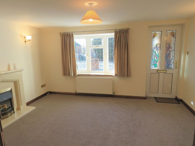 Property photo 3 of 10 Photo 3