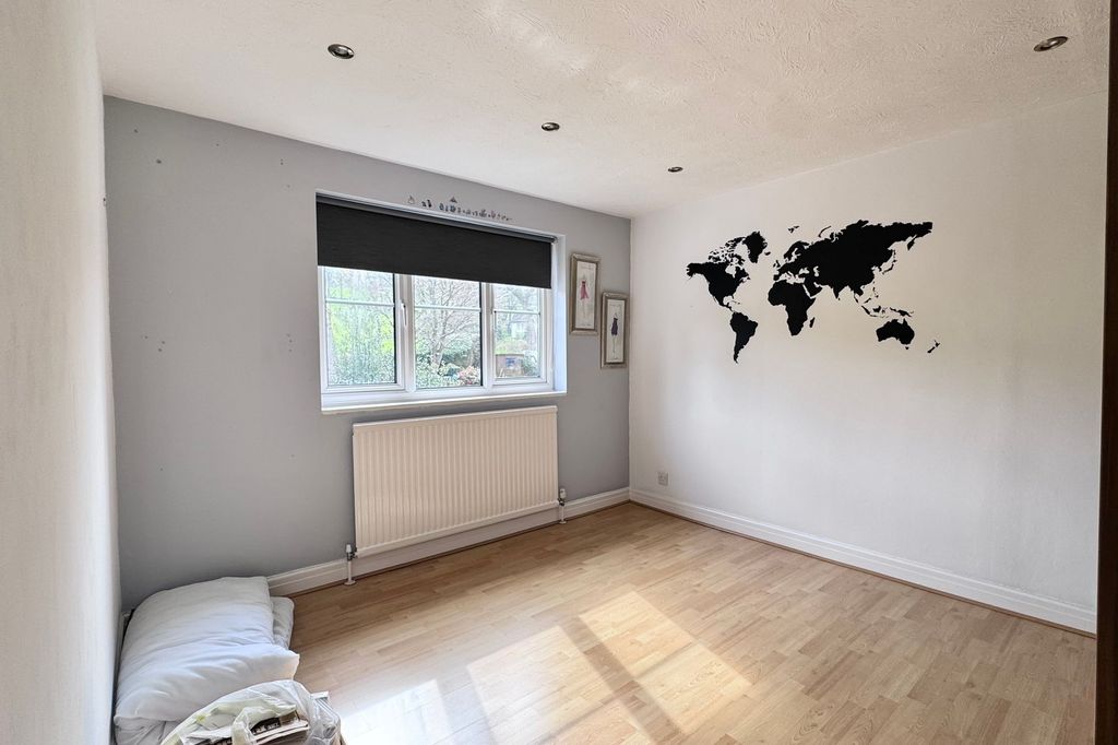 Additional image 21 of 4 bed detached house for saleHathersage Drive, Glossop SK13