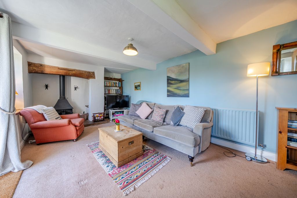 Property photo 2 of 24 Living Room