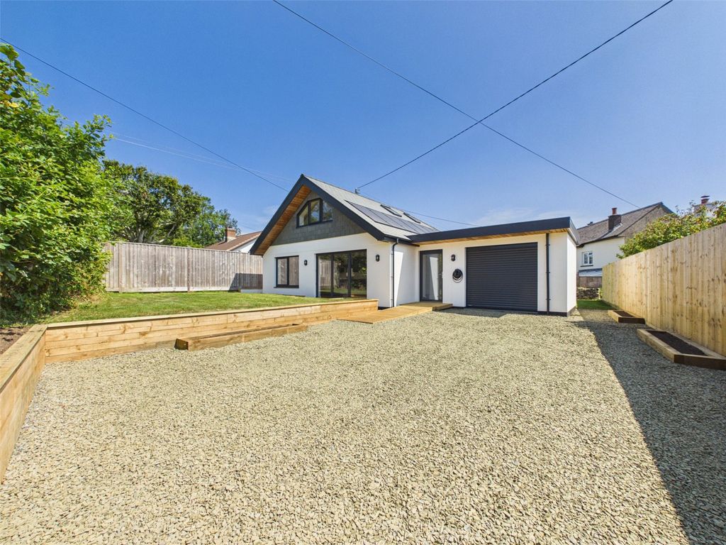 Property photo 1 of 31 Picture No. 37