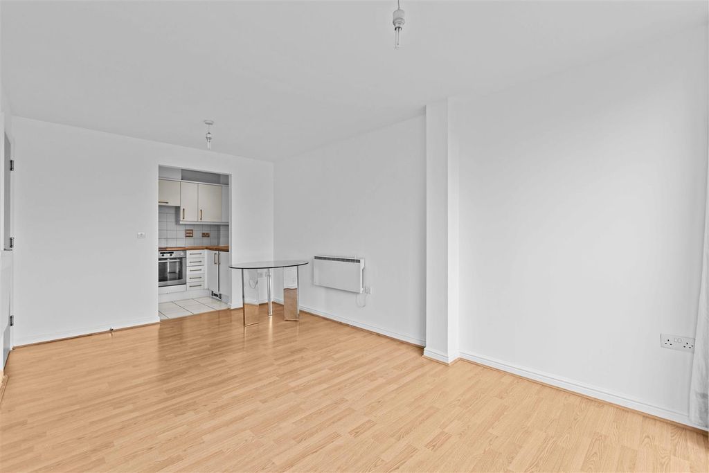 Property photo 3 of 14 Img_9557.Jpg