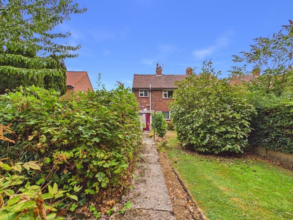 Property photo 3 of 17 5194467