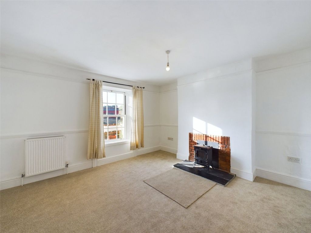 Property photo 3 of 12 Picture No. 03