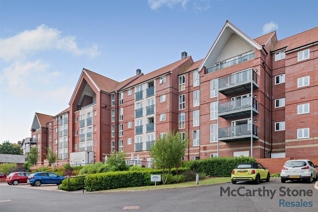 Property photo 1 of 30 8660111-Exterior03-800.Jpg