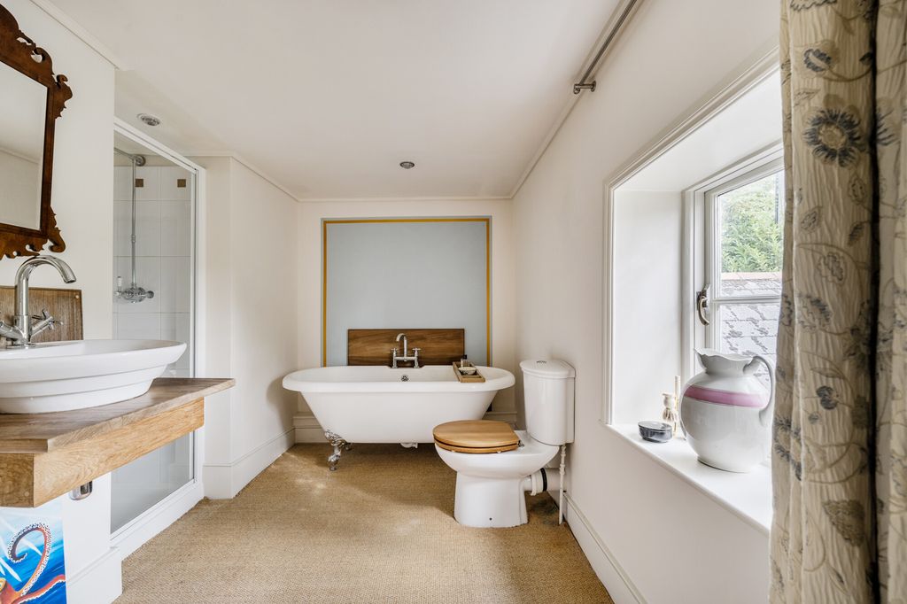 Additional image 17 of 4 bed detached house for saleWoodborough, Pewsey SN9