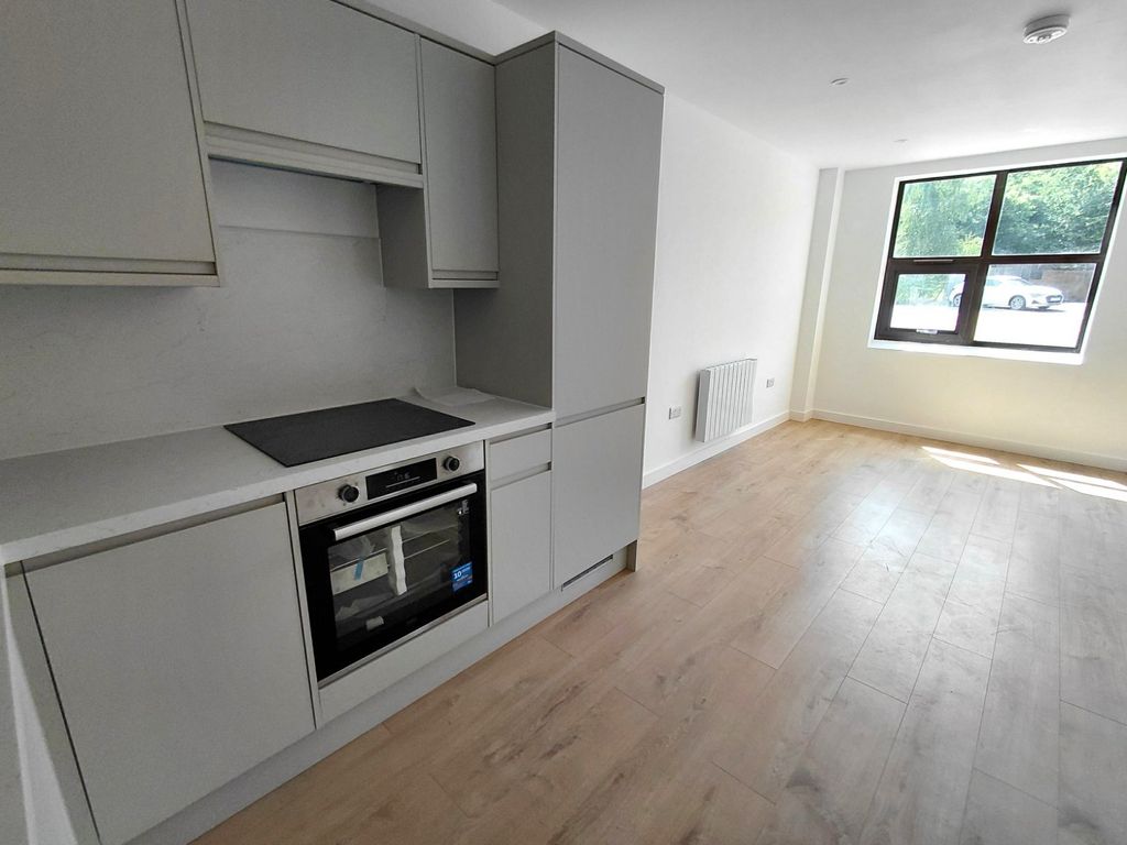Property photo 1 of 8 Picture No. 06