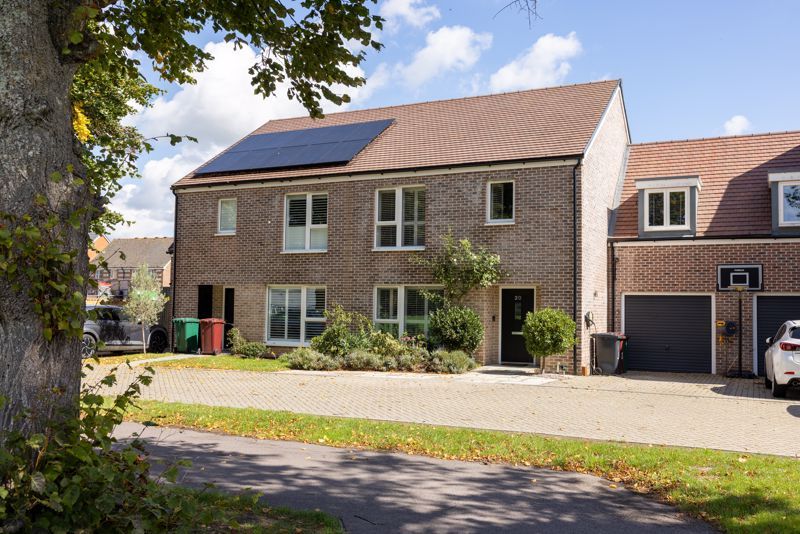 Property photo 2 of 25 Photo 19