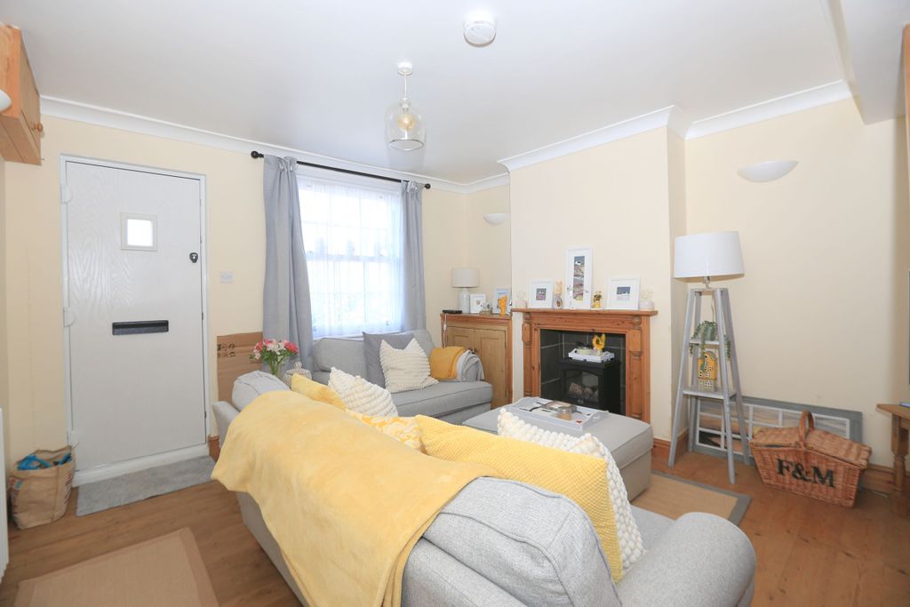 Property photo 3 of 15