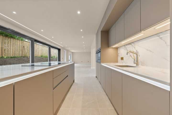 Additional image 4 of 5 bed detached house for saleBiggar Road, Symington, Biggar ML12
