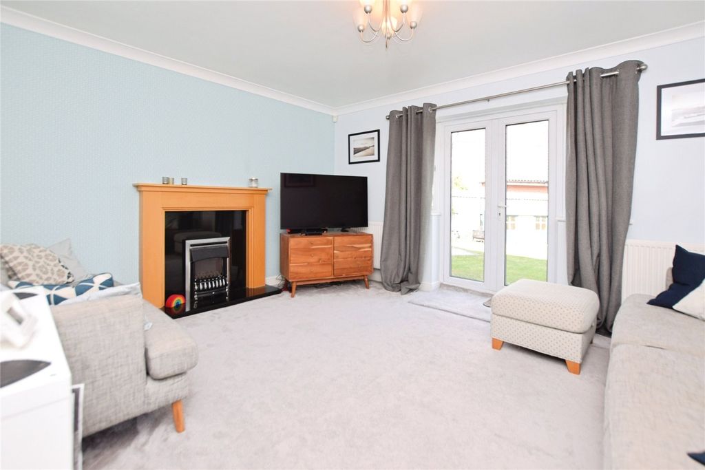 Property photo 2 of 18 Picture No. 07