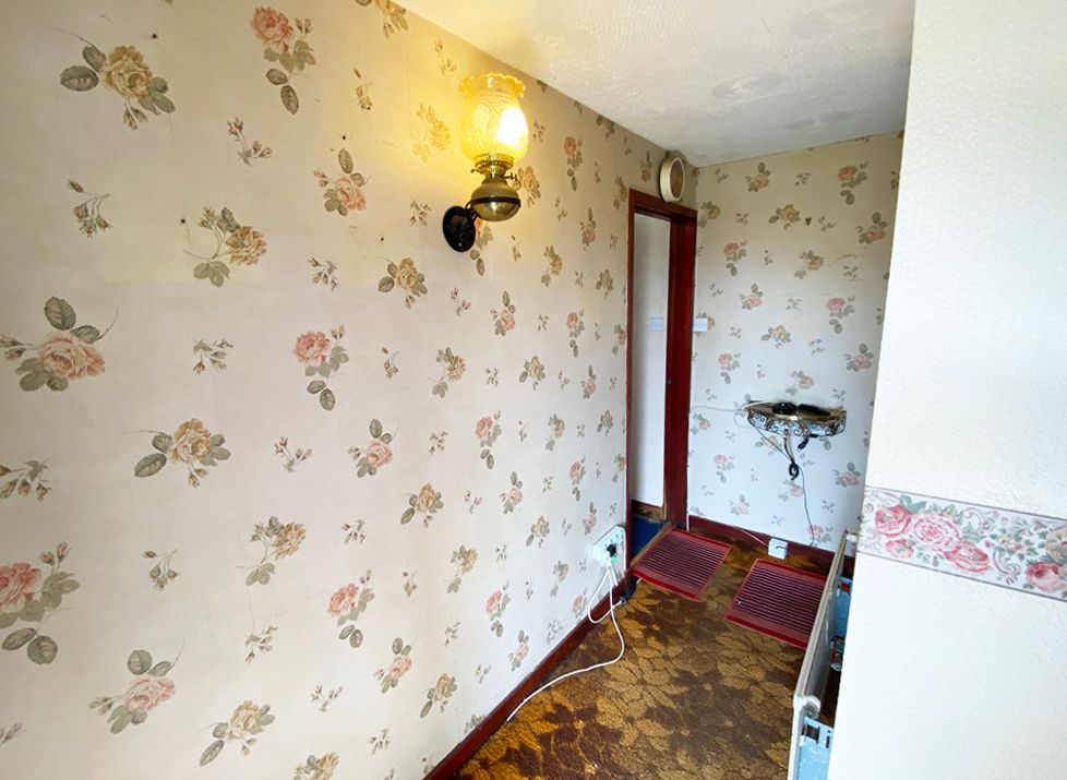 Property photo 3 of 37