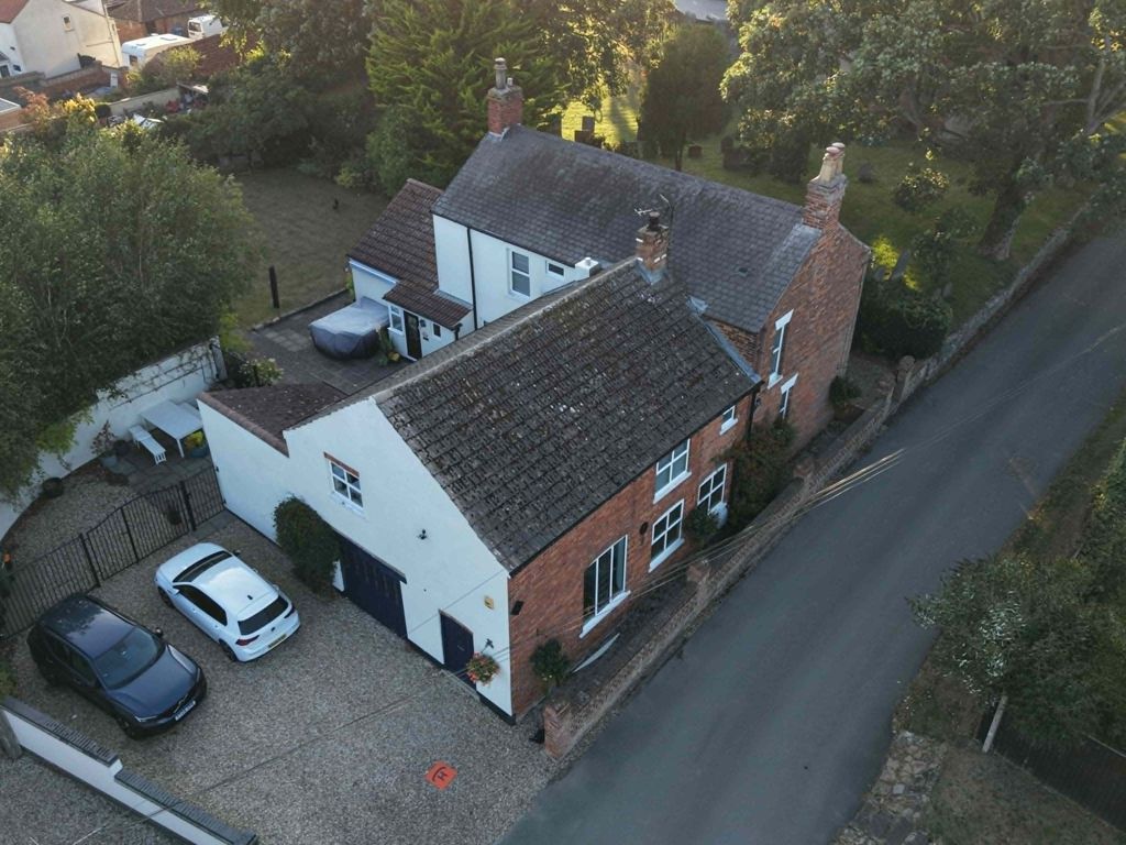 Property photo 3 of 58