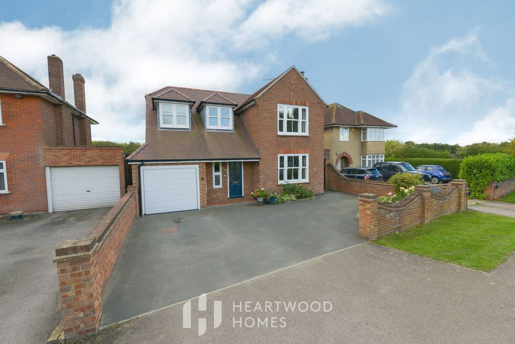 Property photo 3 of 27