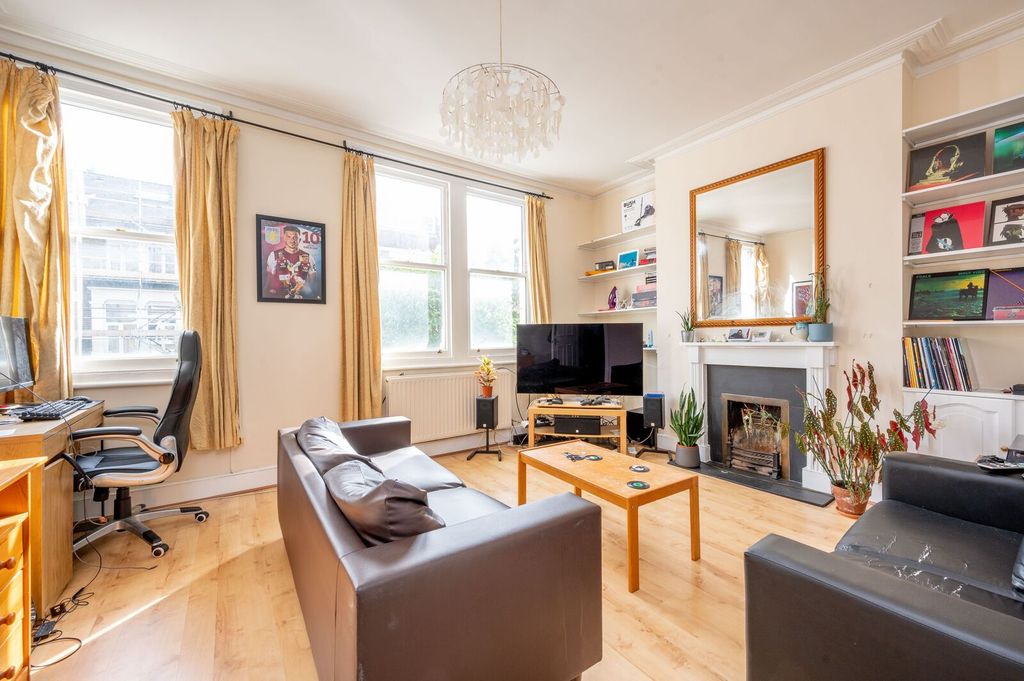 Property photo 1 of 5