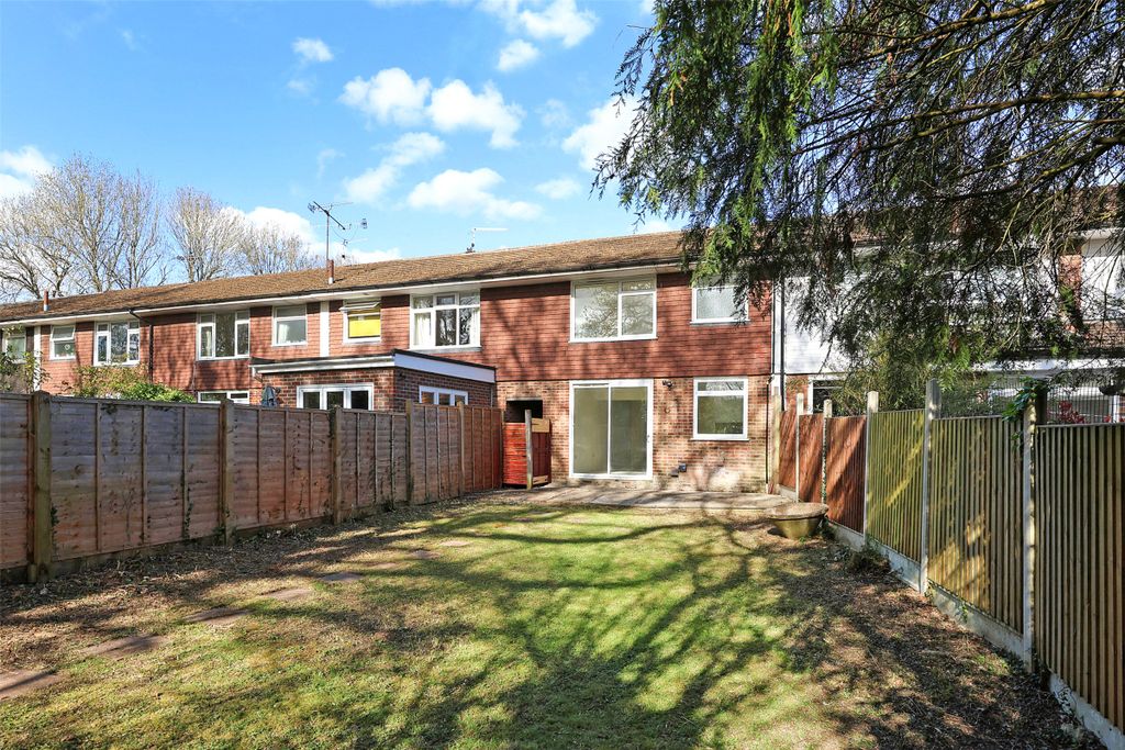 Property photo 2 of 12 Picture No. 16
