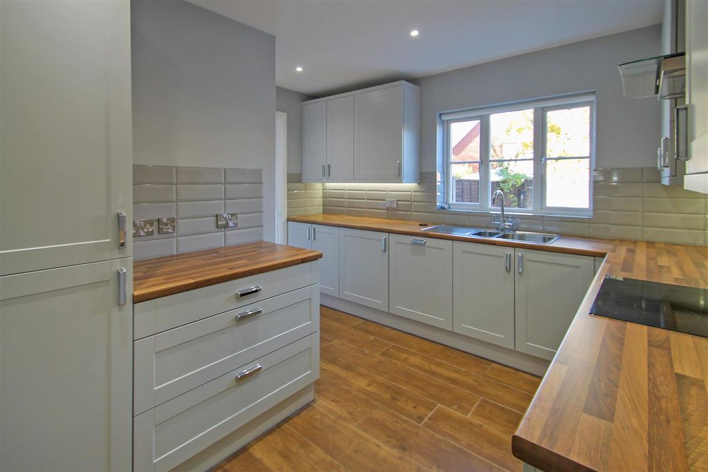 Property photo 3 of 15 Img_7516.Jpg