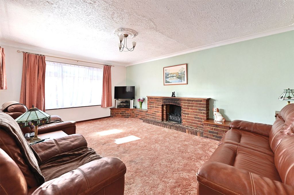 Property photo 2 of 16 Picture No. 05