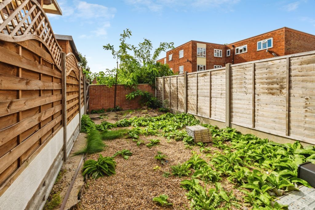 Property photo 3 of 18