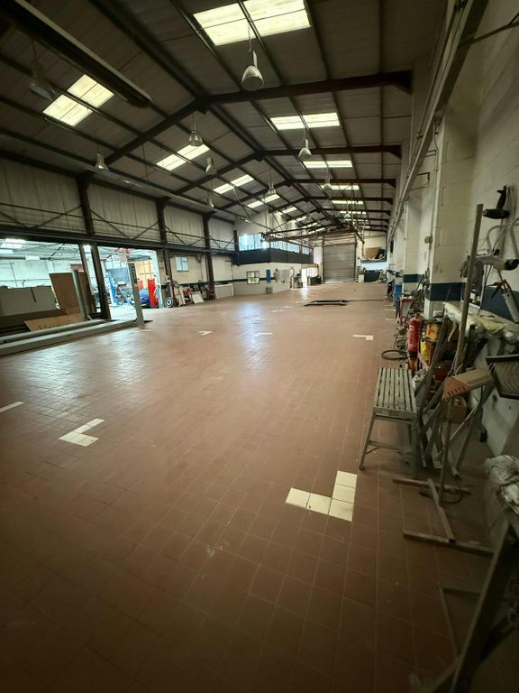 Property photo 3 of 8 Hcno52901.Jpg