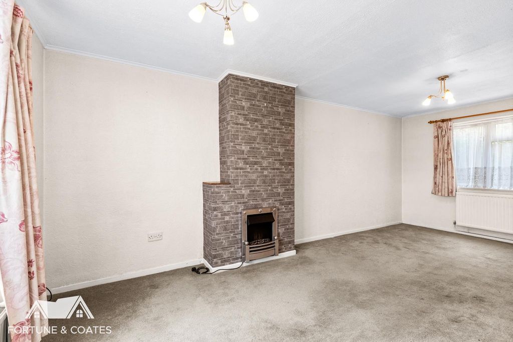 Property photo 3 of 23 Ashtreefield_15.Jpg