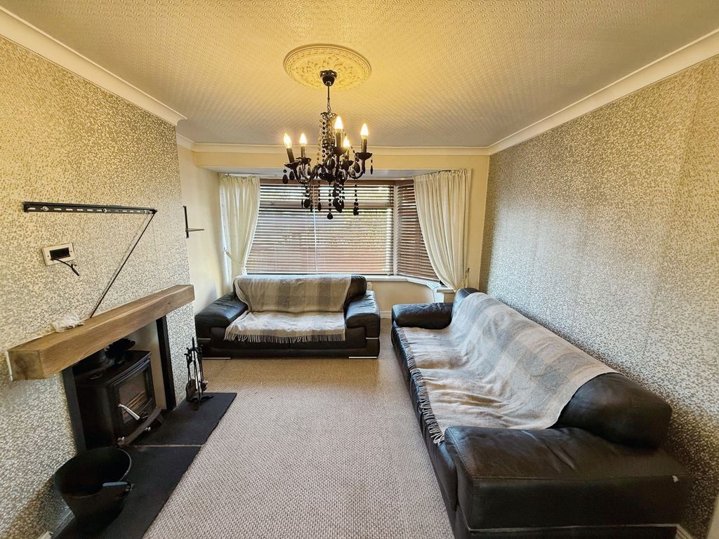 Property photo 2 of 11 Photo 10