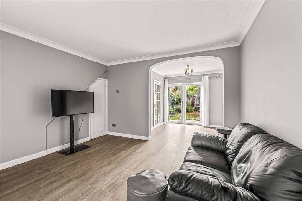 Property photo 2 of 12 Picture No. 26