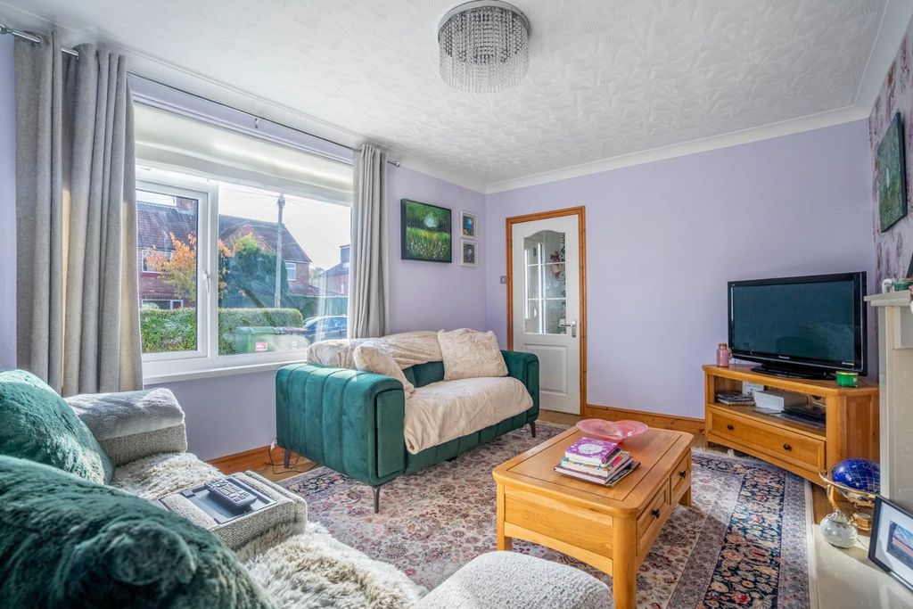 Property photo 3 of 26 Living Room