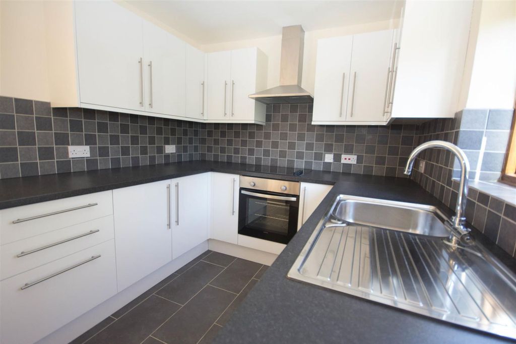 Property photo 3 of 12 Img_7554.Jpg