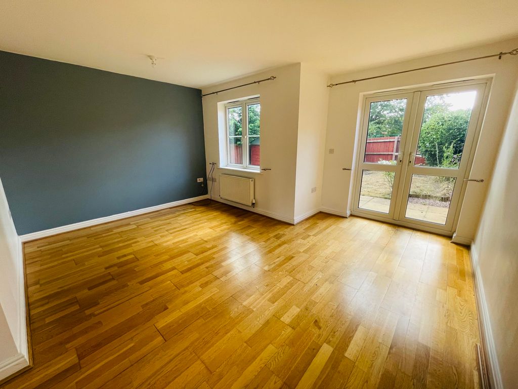 Property photo 3 of 8 Living Room