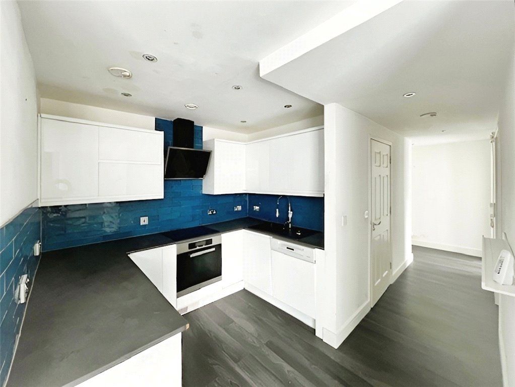 Property photo 2 of 12 Picture No. 07