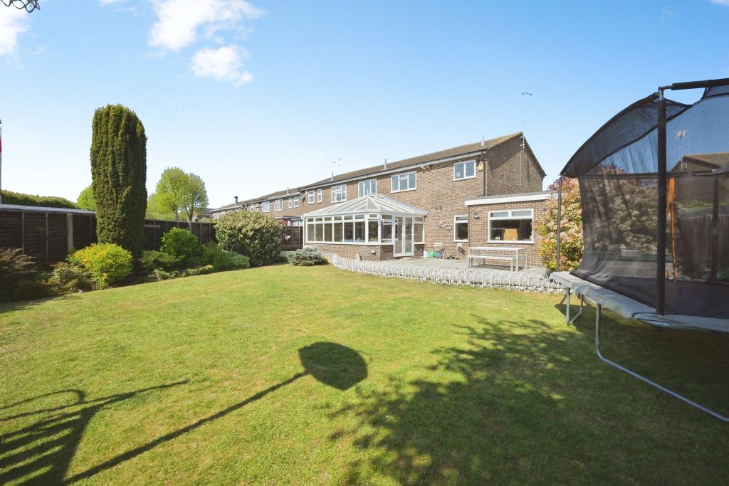 Property photo 2 of 22