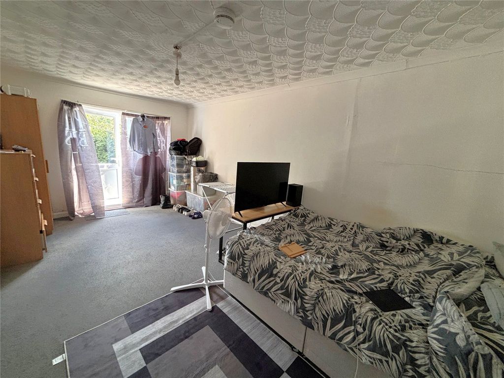 Property photo 2 of 11 Picture No. 08