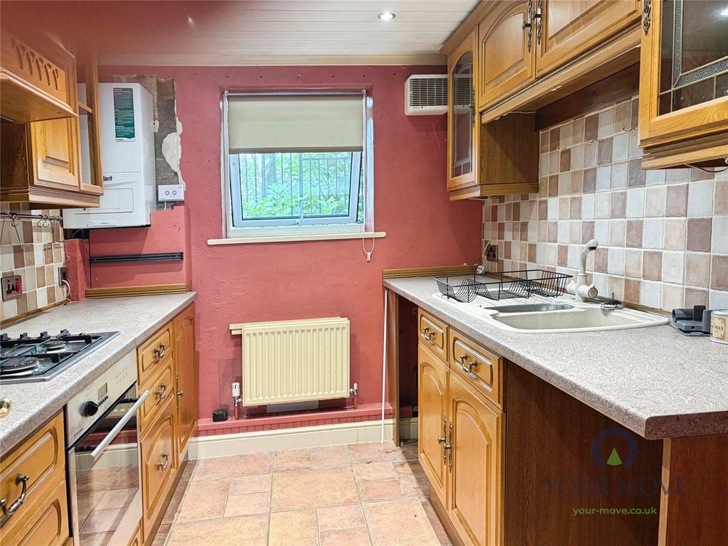 Property photo 3 of 7 Picture No. 36