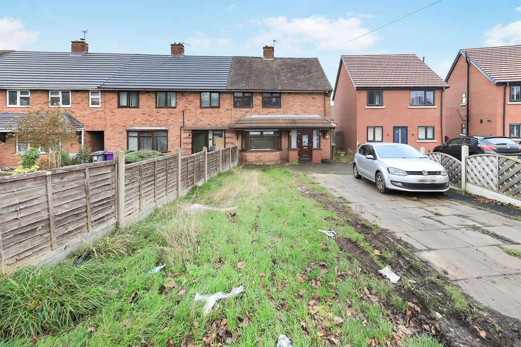 Property photo 1 of 16