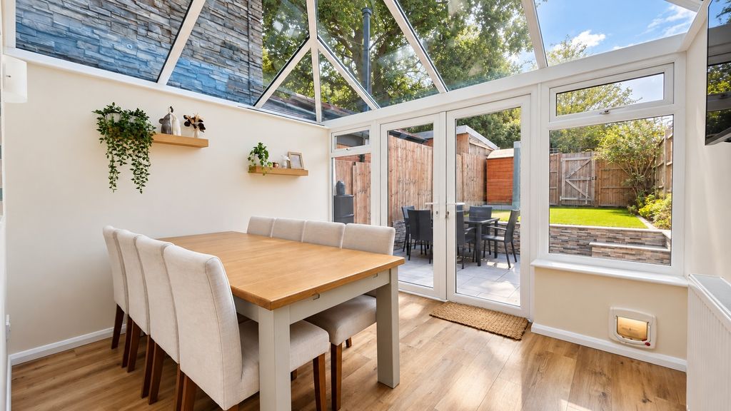 Property photo 3 of 13 5542367