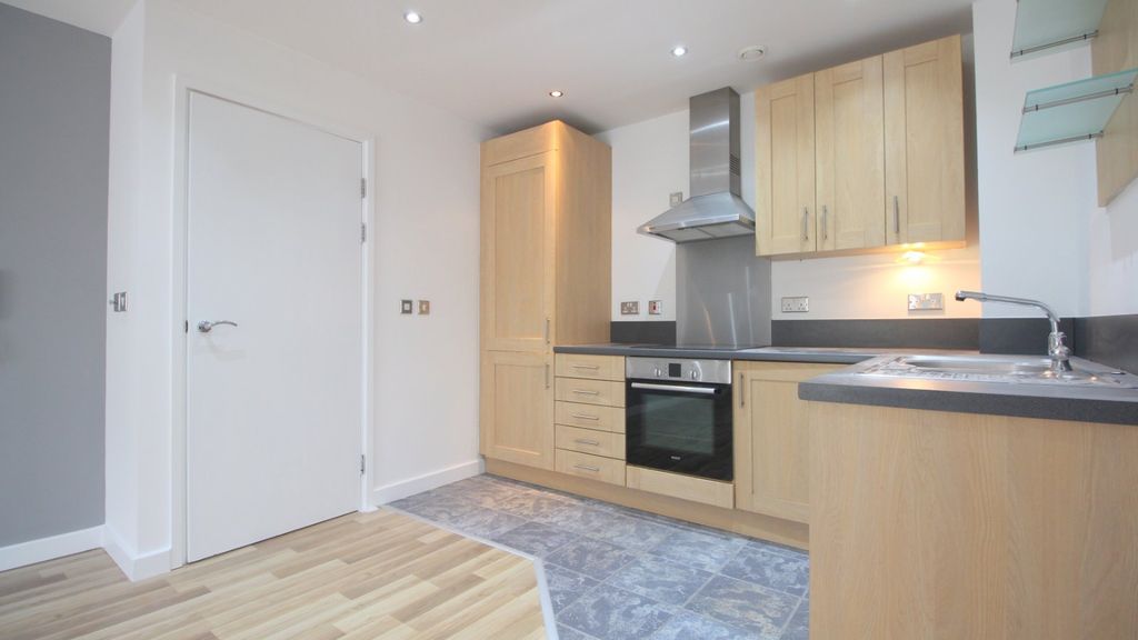 Property photo 3 of 9 Picture 3