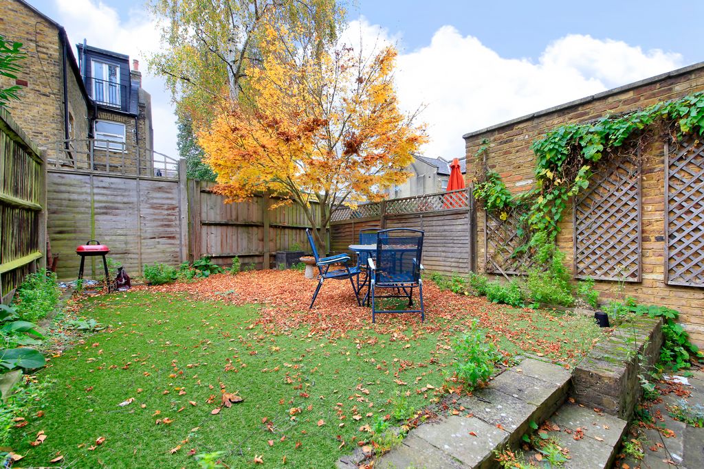 Property photo 2 of 10