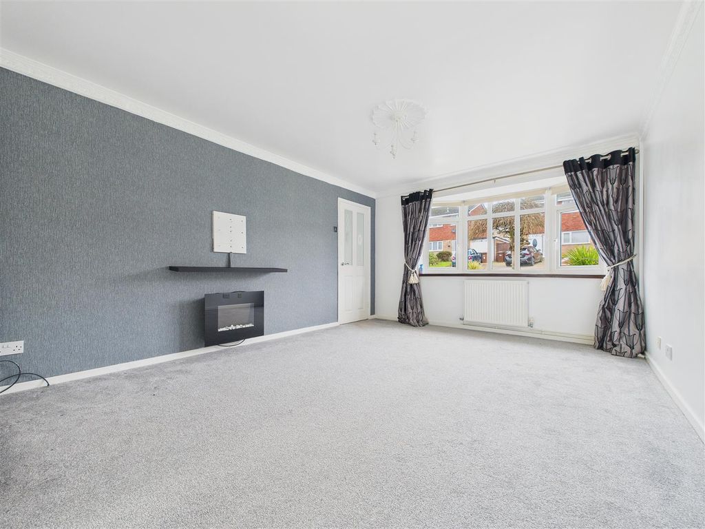 Property photo 2 of 12 Cam01407G0-Pr0072-Still006.Jpg