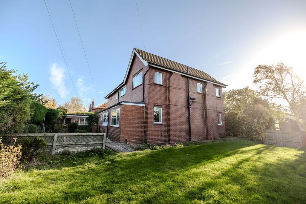 Property photo 2 of 24 Themanse1Darrasstation,Broadway,Darrashall.Ne209Pn