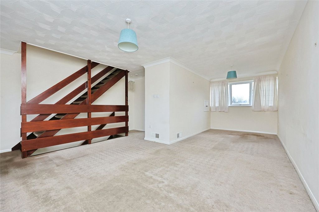 Property photo 3 of 16 Picture No. 01