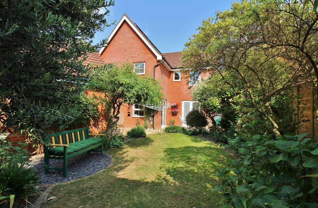 Property photo 3 of 30