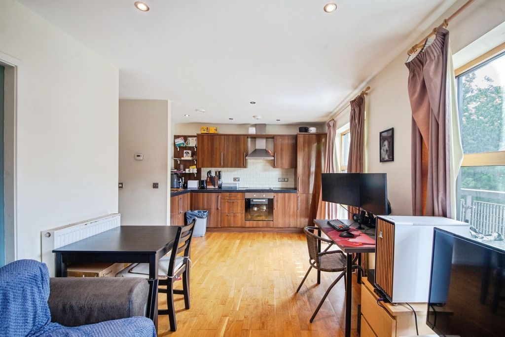 Property photo 3 of 11 Reception Room