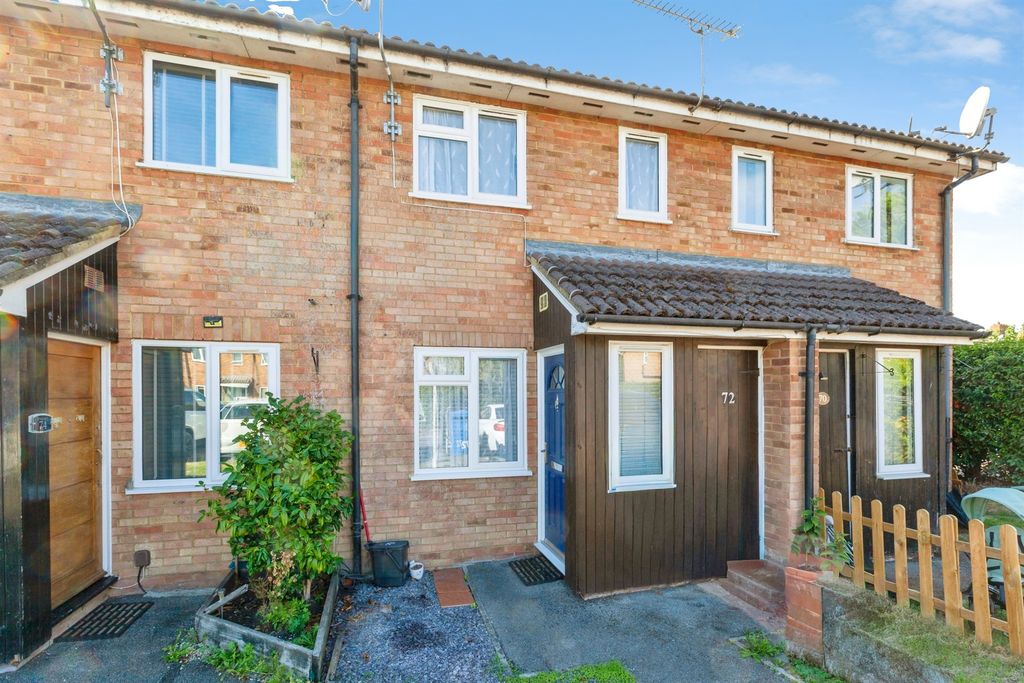 Property photo 1 of 17