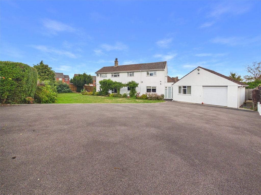 Property photo 1 of 23 Picture No. 33