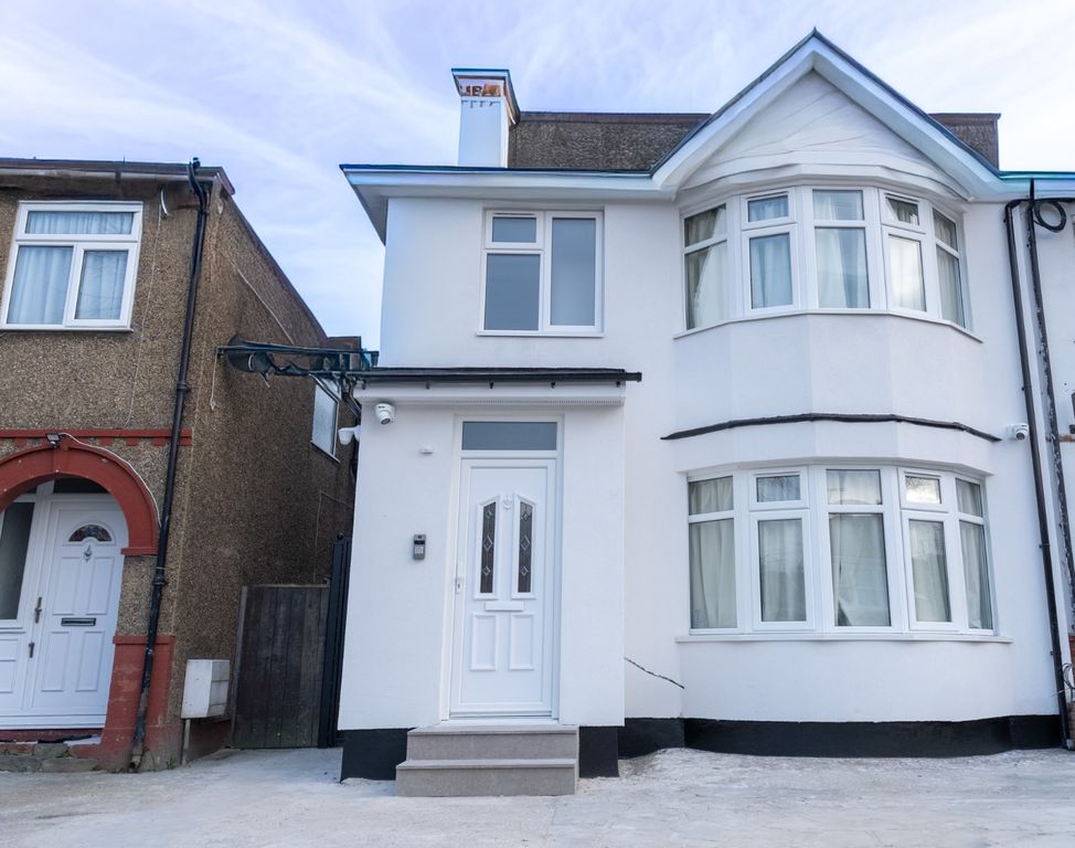 Property photo 1 of 3