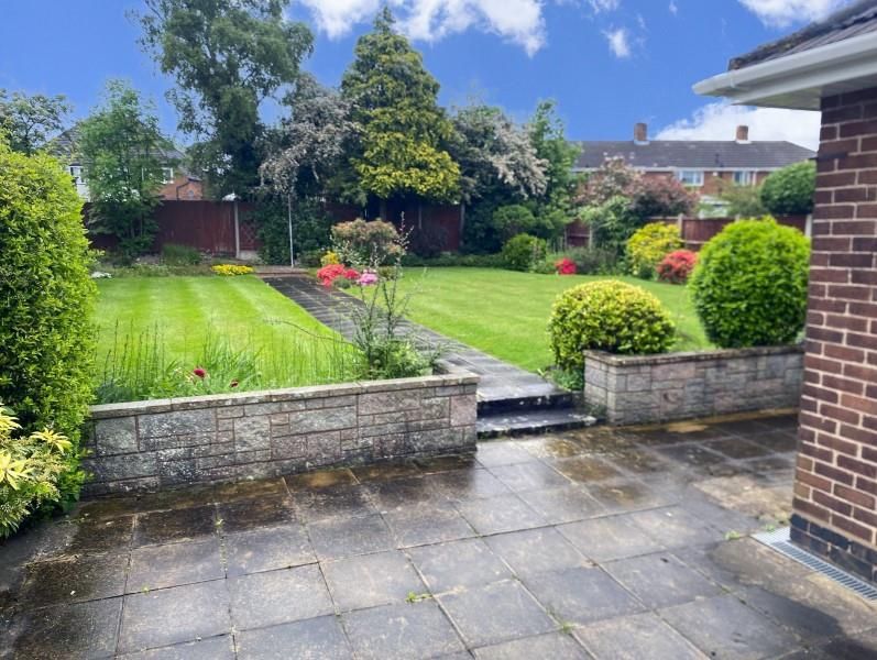 Property photo 3 of 10 Rosslyn 8.Jpg