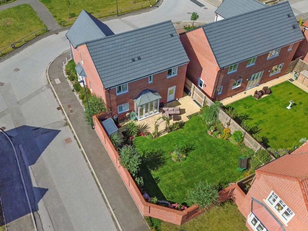 Property photo 1 of 28 Overview