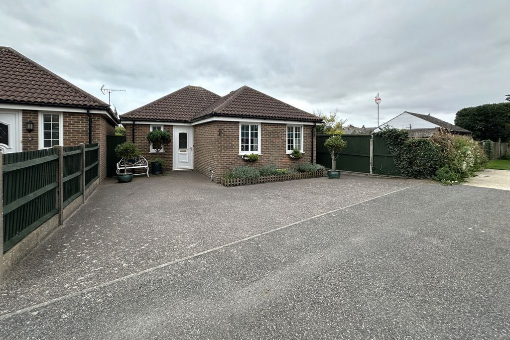 Property photo 1 of 15 Photo 2