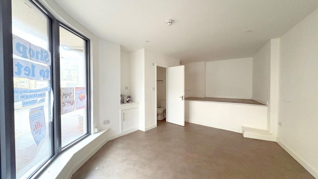 Property photo 3 of 5 U3.Png